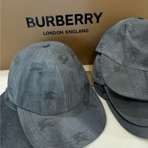 Burberry Light Gray Casual Cap